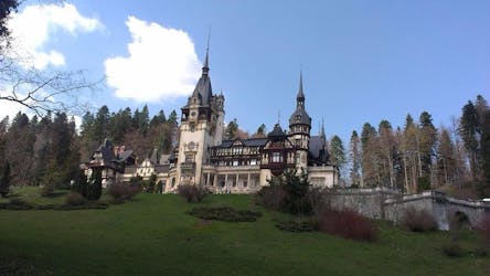 Excursion privée d’une journée au château de Dracula, au château de Peles et à Brasov depuis Bucarest